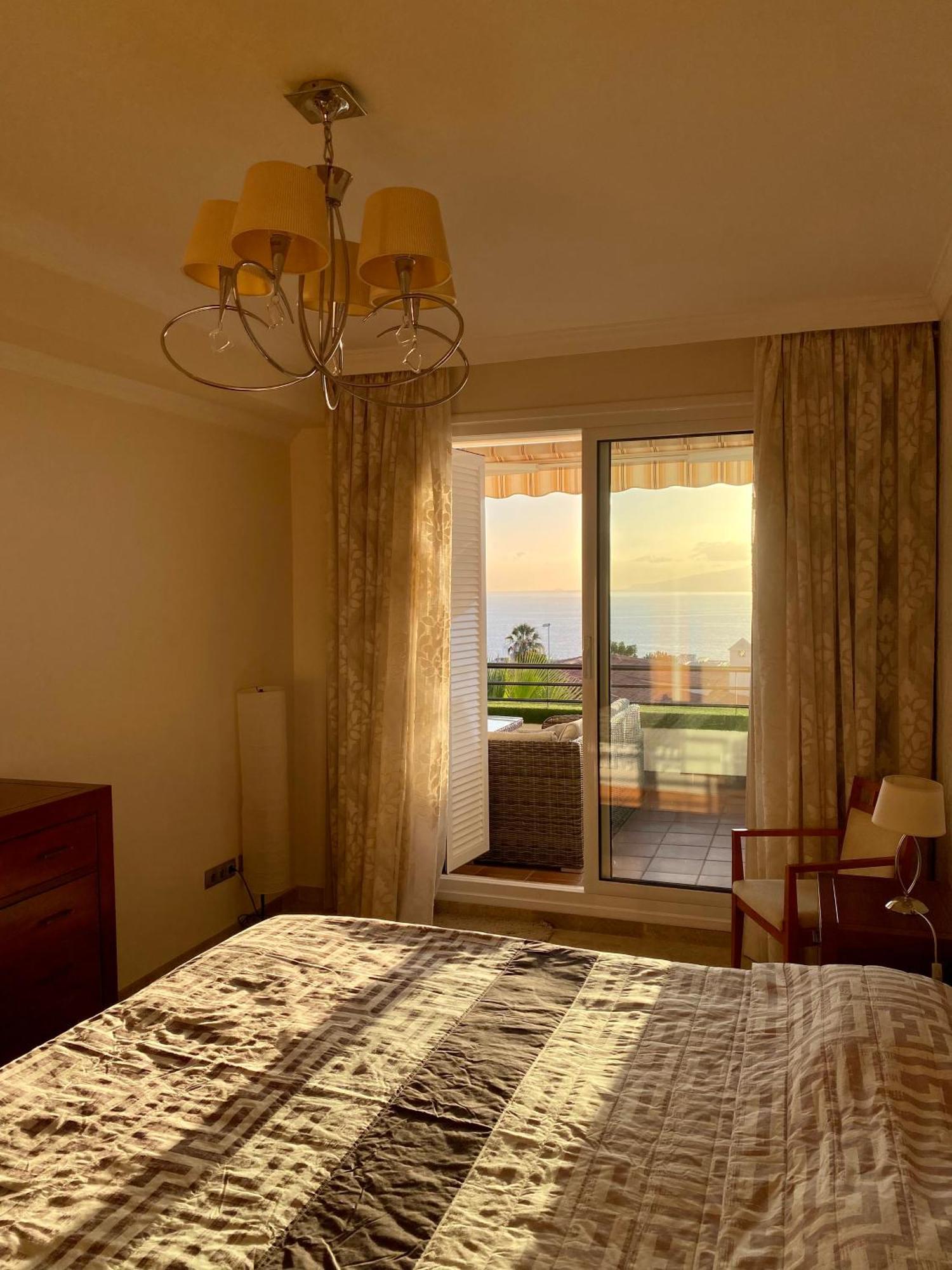 Apartment With Spectacular View In Puerto Santiago Puerto de Santiago  Exterior photo