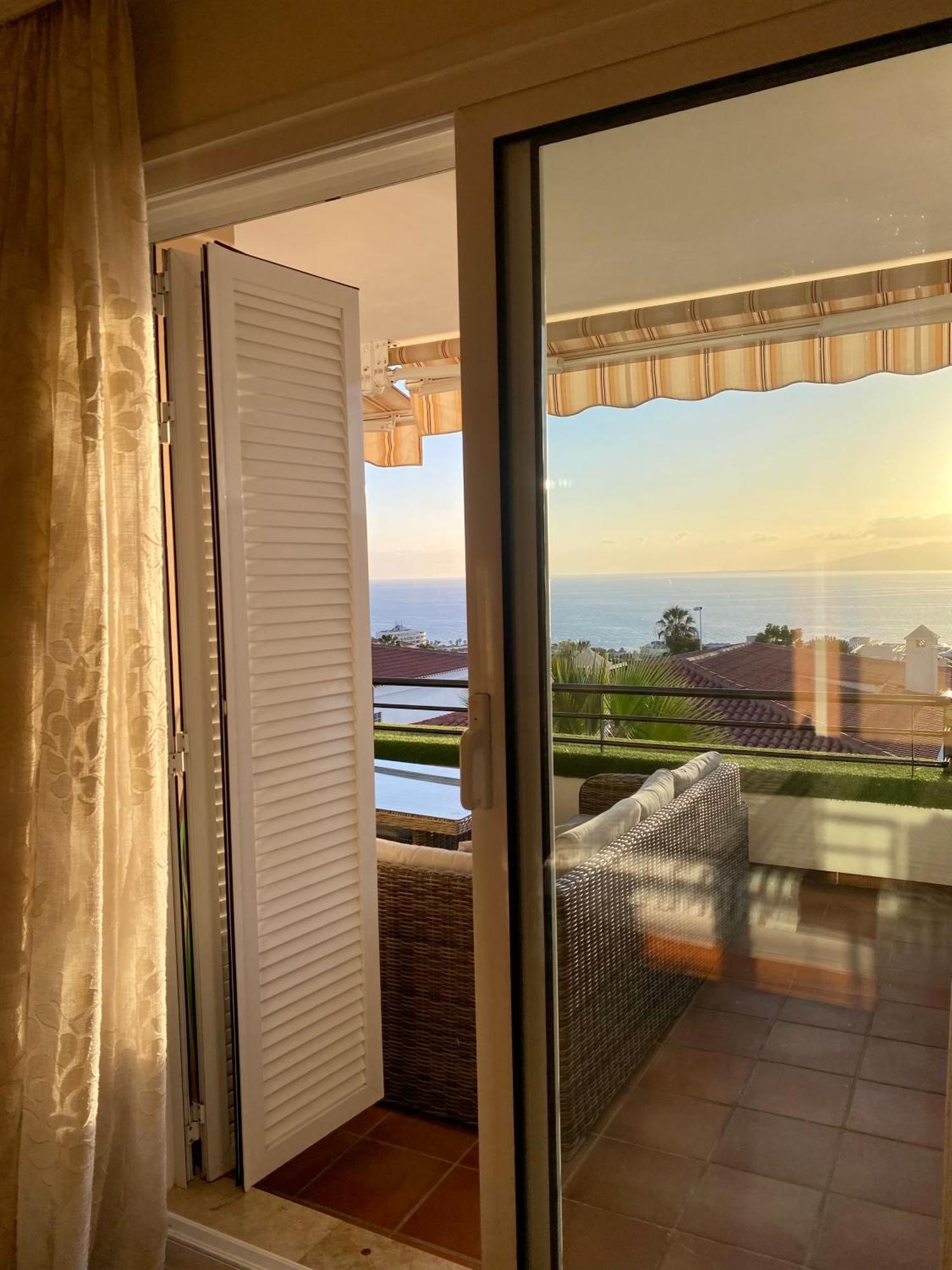 Apartment With Spectacular View In Puerto Santiago Puerto de Santiago  Exterior photo