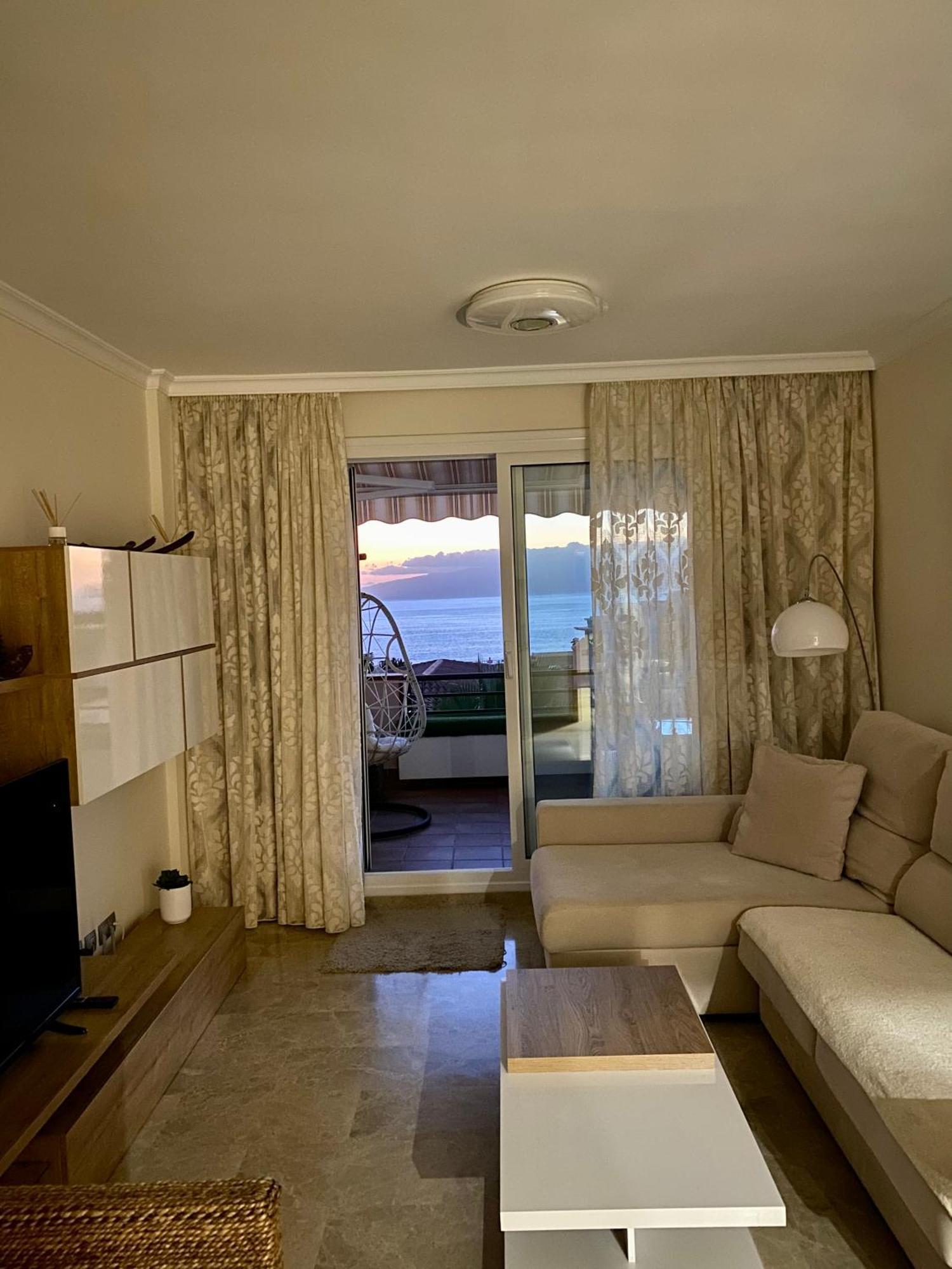 Apartment With Spectacular View In Puerto Santiago Puerto de Santiago  Exterior photo